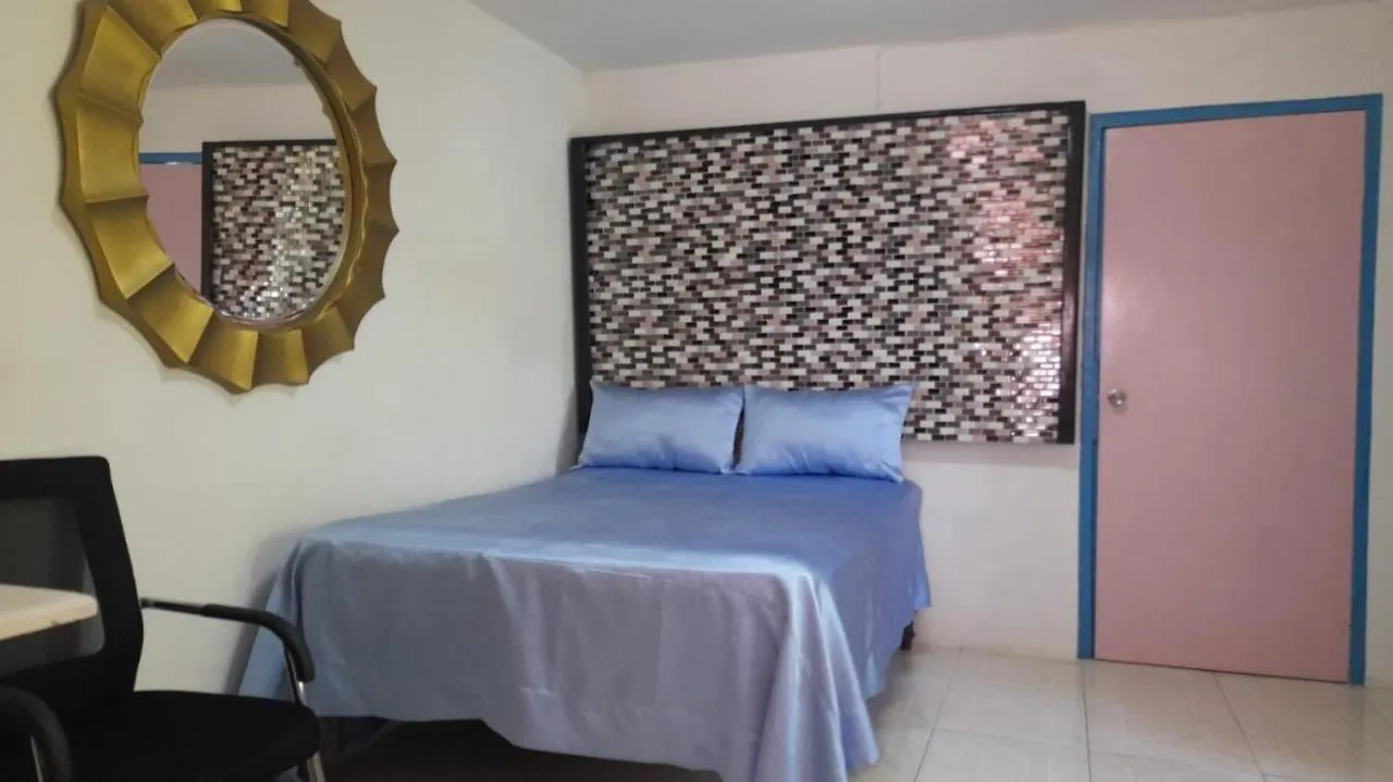 مونتيغو باي Caribbean Villa